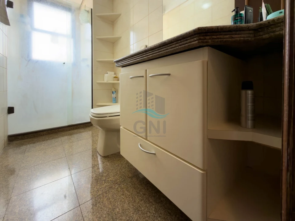 APARTAMENTO A VENDA - EDIFICIO CORAL GABLES - CENTRO