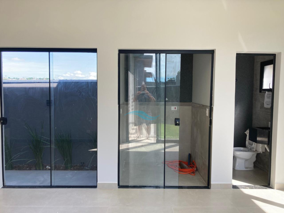 CASA A VENDA - CONDOMINIO TAUA ARAGUARI Imagens do imóveis CASA A VENDA - CONDOMINIO TAUA ARAGUARI