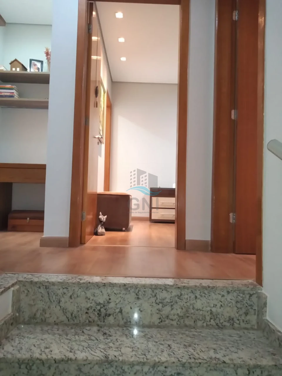 Imagens do imóveis CASA A VENDA - CONDOMINIO VILA FLORENCA
