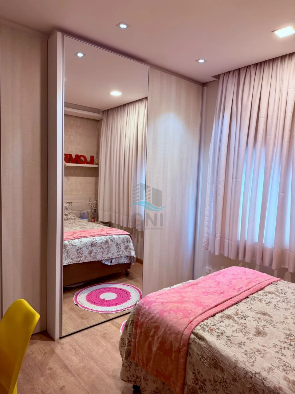 Imagens do imóveis CASA A VENDA - CONDOMÍNIO ALPHAVILLE II