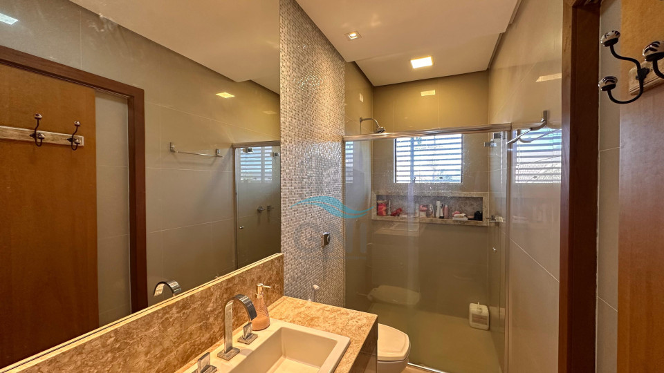 Imagens do imóveis CASA A VENDA - CONDOMINIO ROYAL PARK