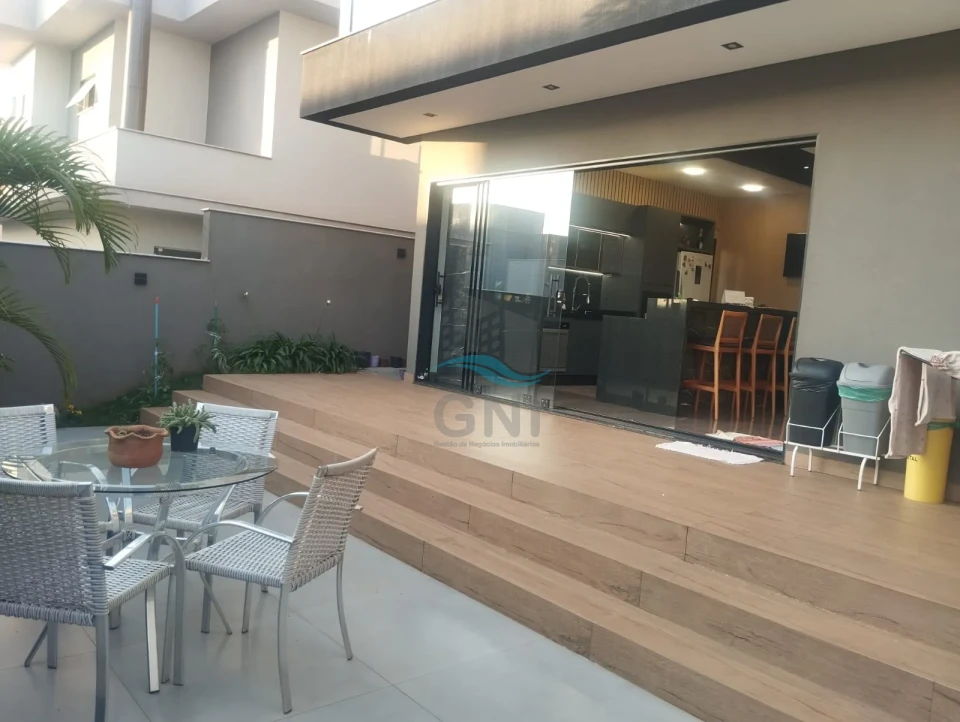 Imagens do imóveis CASA A VENDA - CONDOMINIO PARQUE TAUA - ARACARI