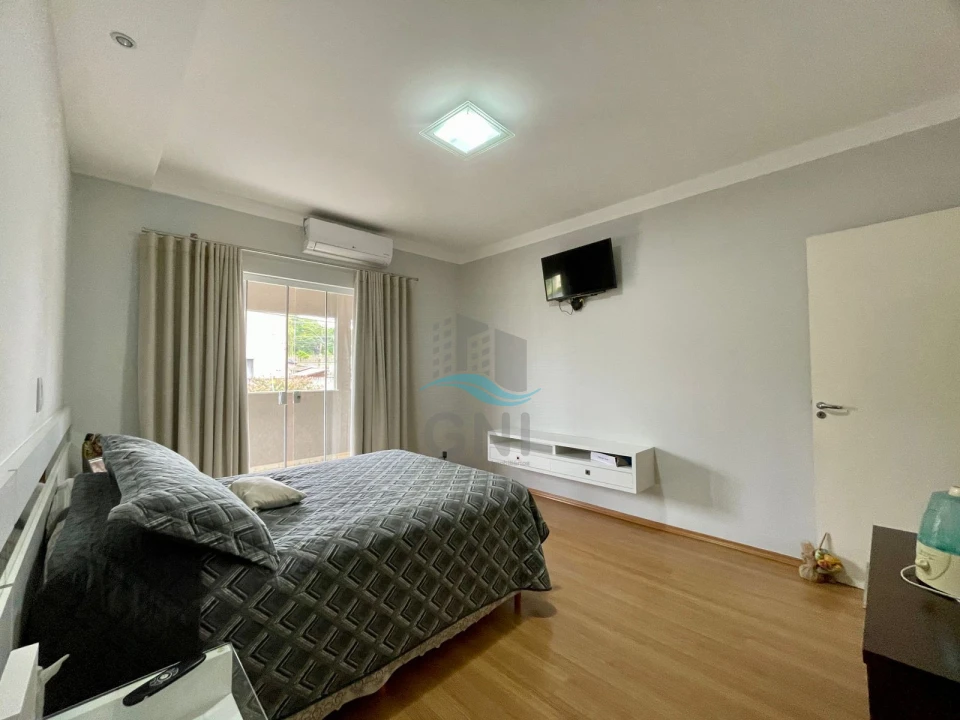 Imagens do imóveis CASA A VENDA - JARDIM BURLE MARX