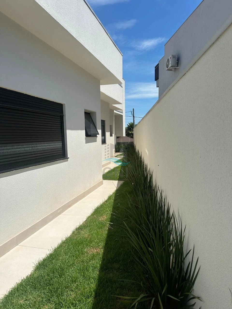 Imagens do imóveis CASA A VENDA - CONDOMINIO BELLA VITTA