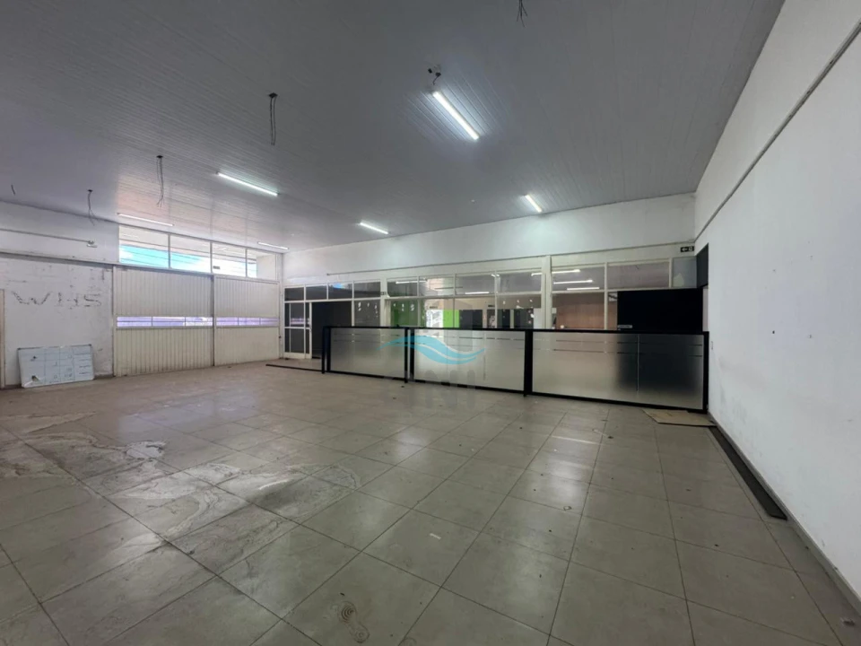 Imagens do imóveis GALPÃO PARA LOCAÇÃO - AVENIDA TIRADENTES