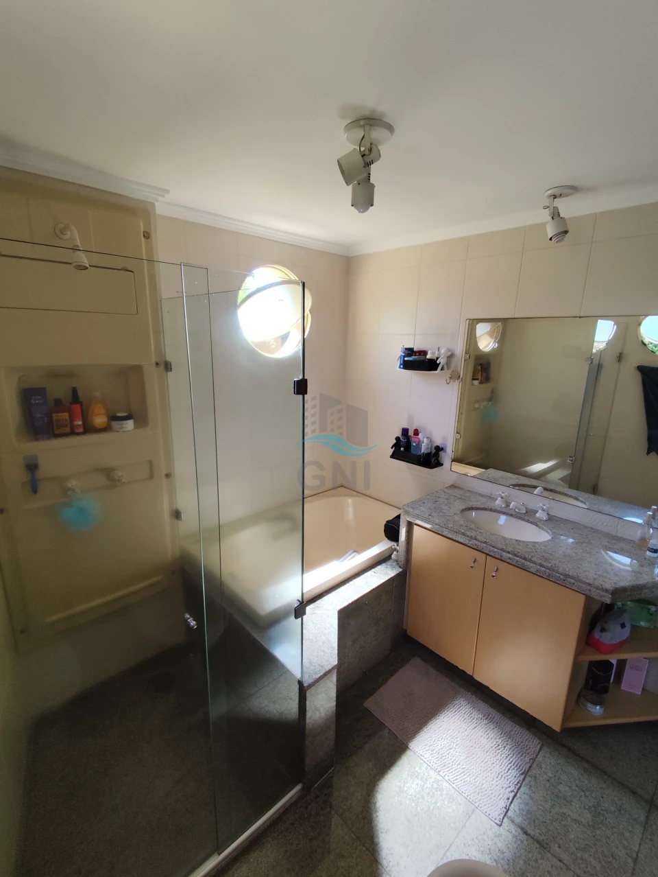 Imagens do imóveis APARTAMENTO A VENDA - FOUR SEASONS