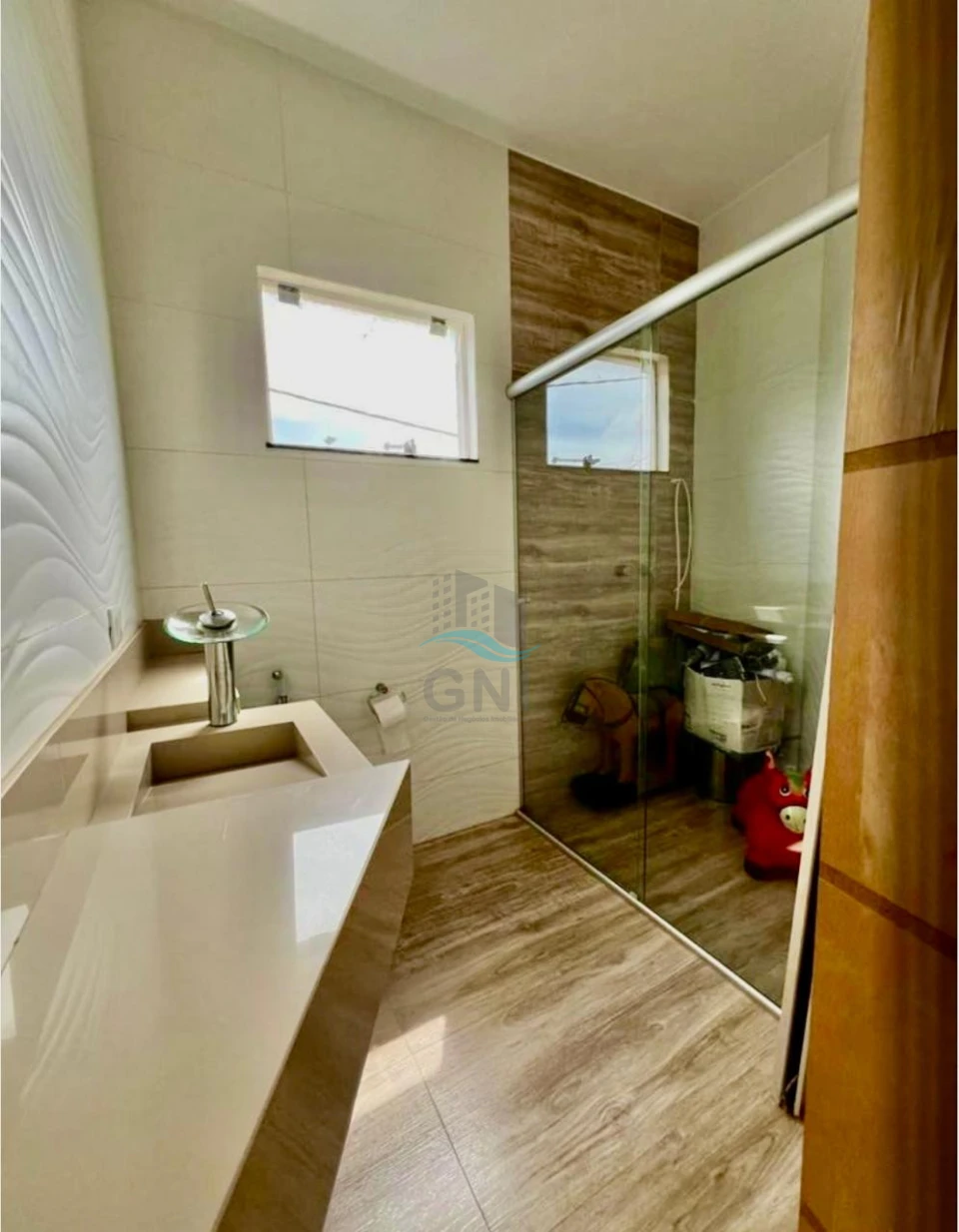 Imagens do imóveis CASA A VENDA - CONDOMINIO HEIMTAL PARK