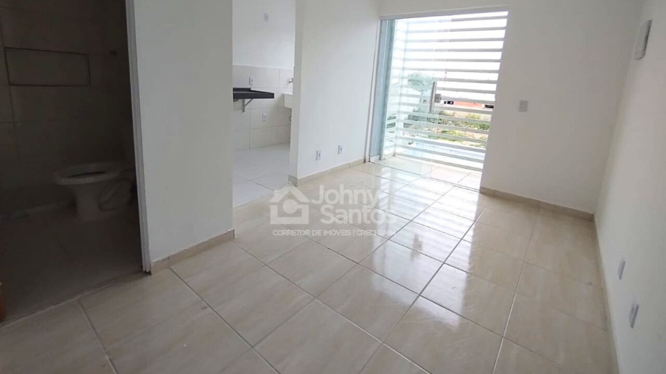 Casa 2 quartos com quintal