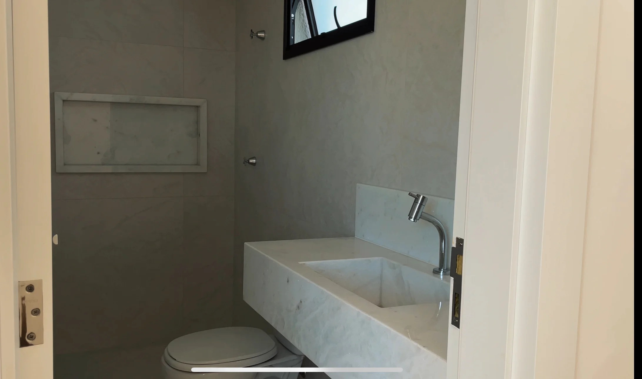 Imagens do imóveis Casa Á Venda em Camaçari ALPHAVILLE LITORAL NORTE II