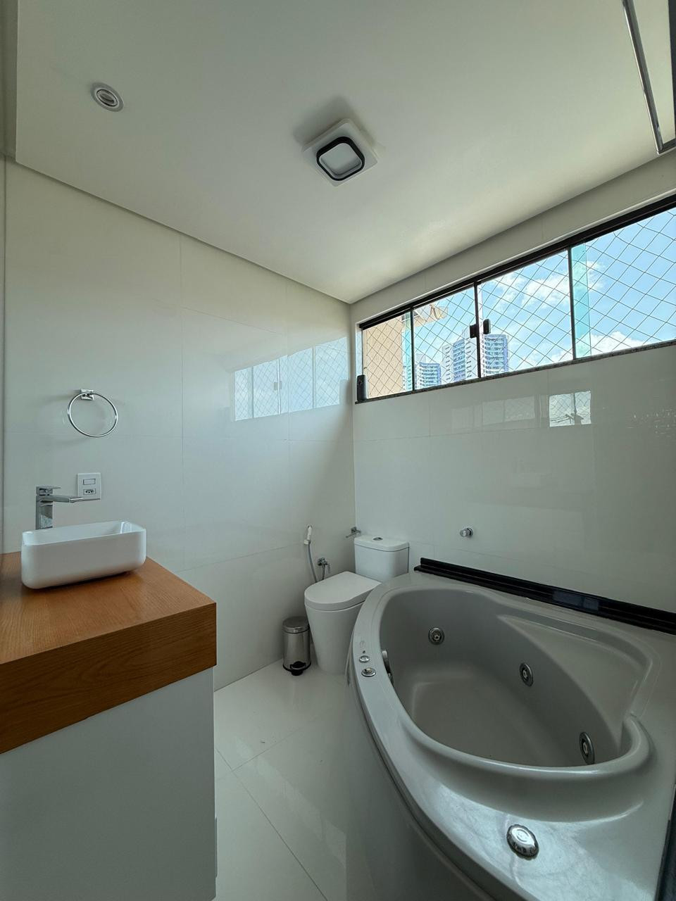 Imagens do imóveis CASA  Á Venda VILA LAURA