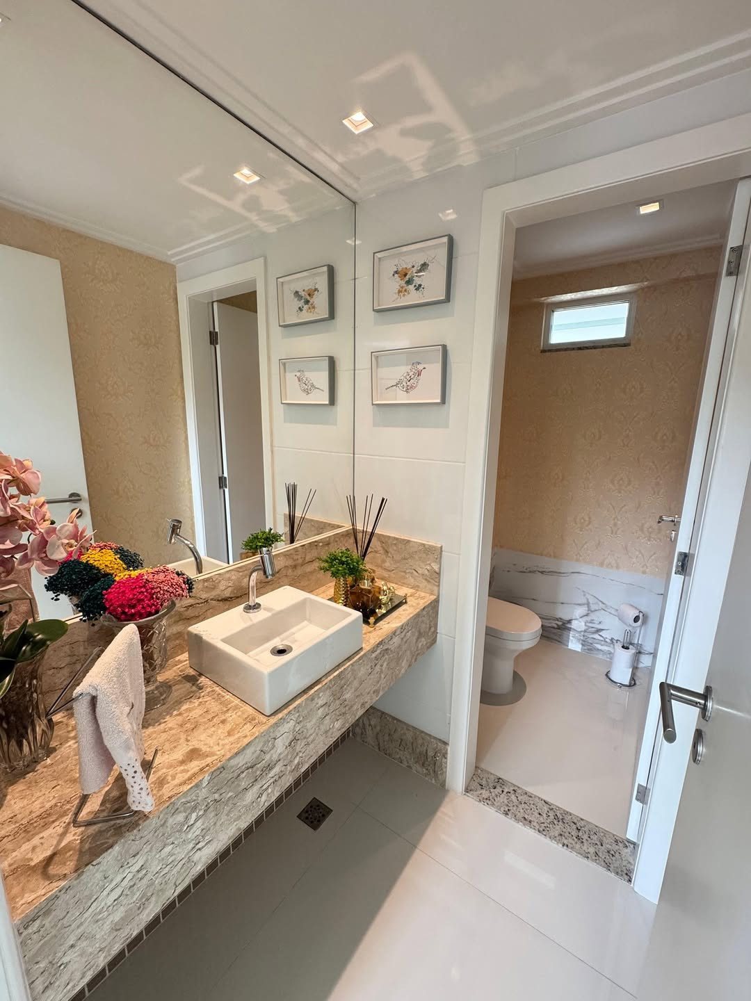 Imagens do imóveis Casa Á Venda Salvador CONDOMÍNIO ALPHAVILLE II