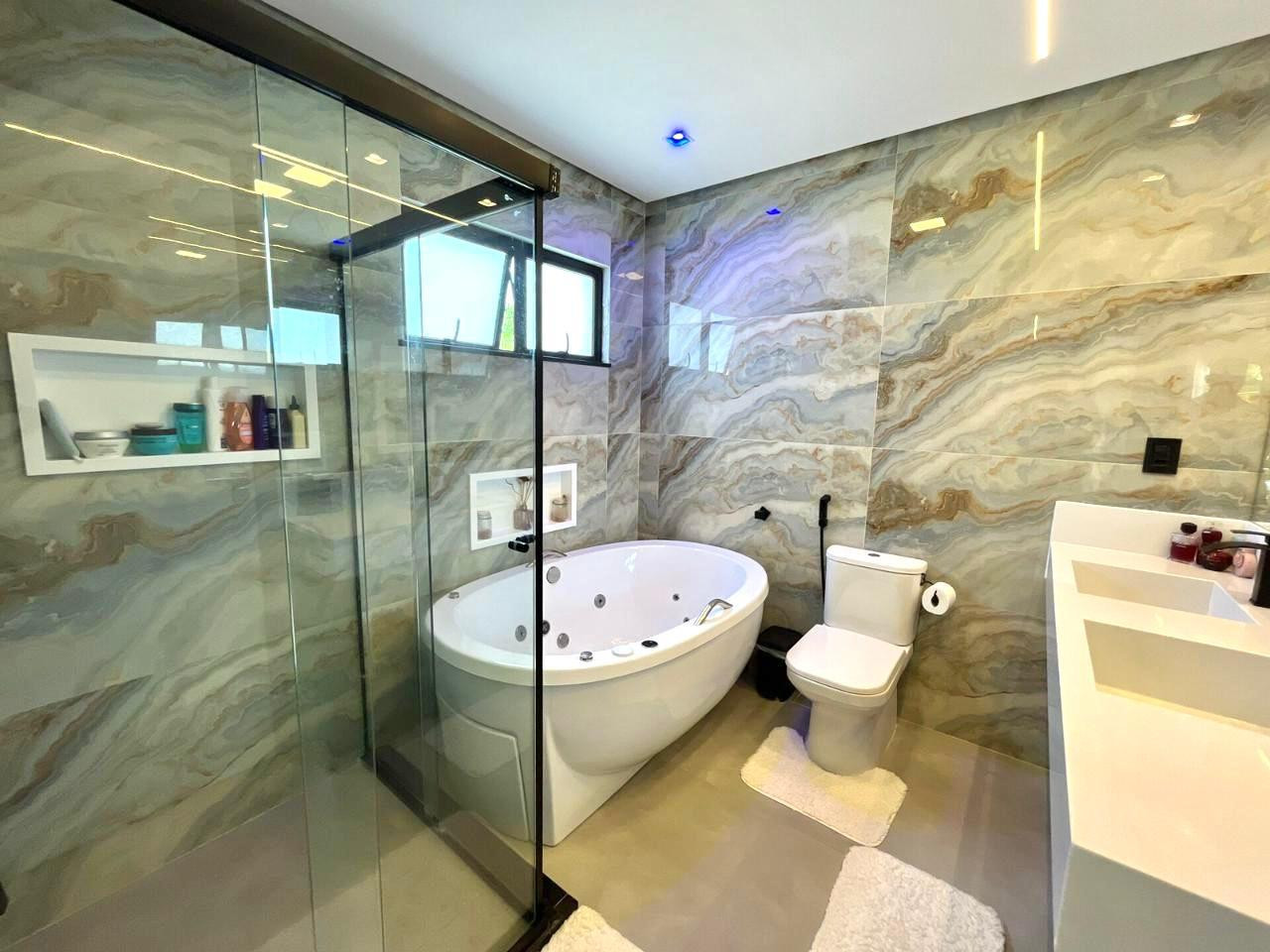 Imagens do imóveis Casa Á Venda em Camaçari ALPHAVILLE LITORAL  NORTE III