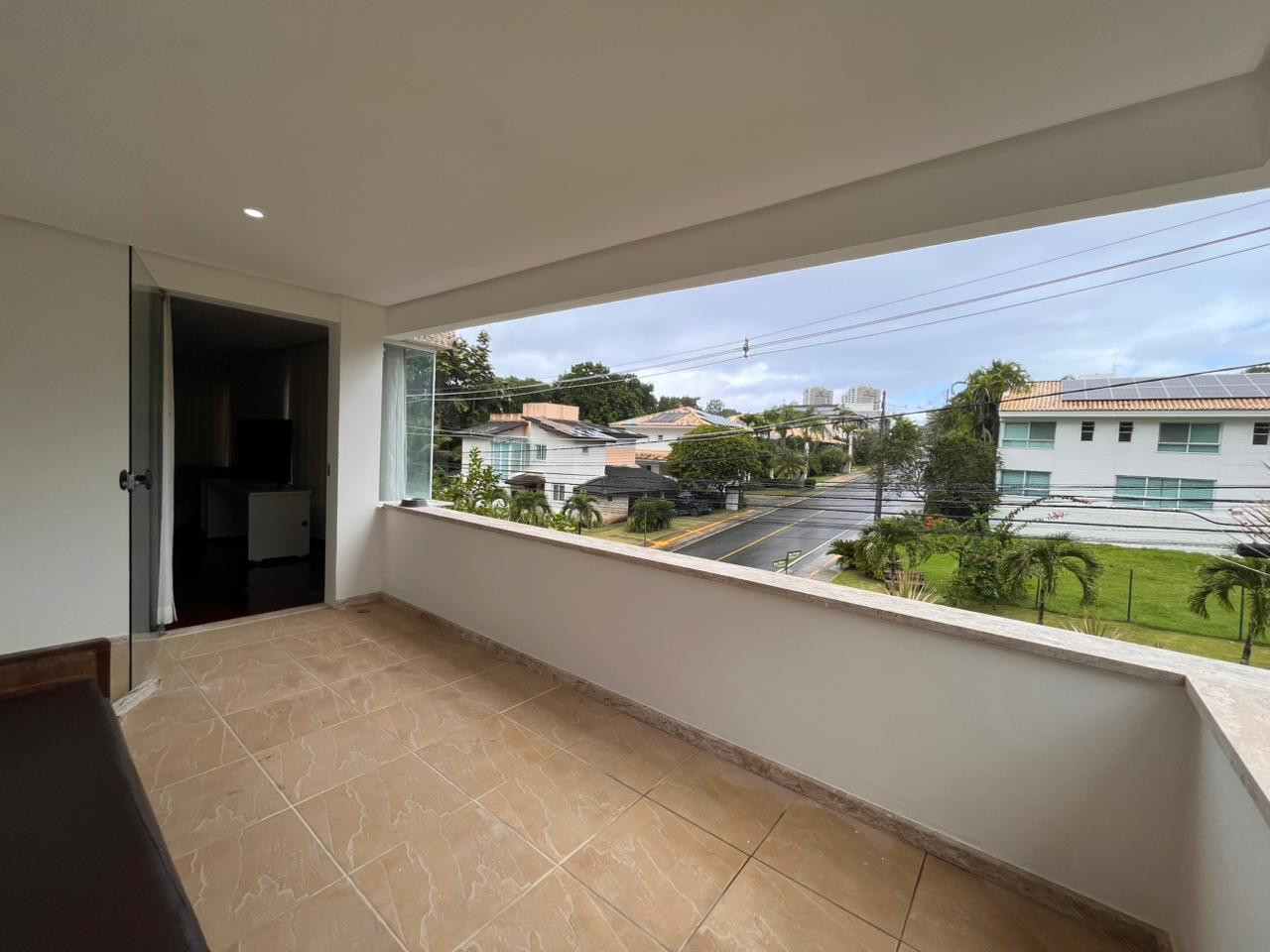 Imagens do imóveis Casa Em Condomínio Á Venda Casa Em Alphaville Salvador