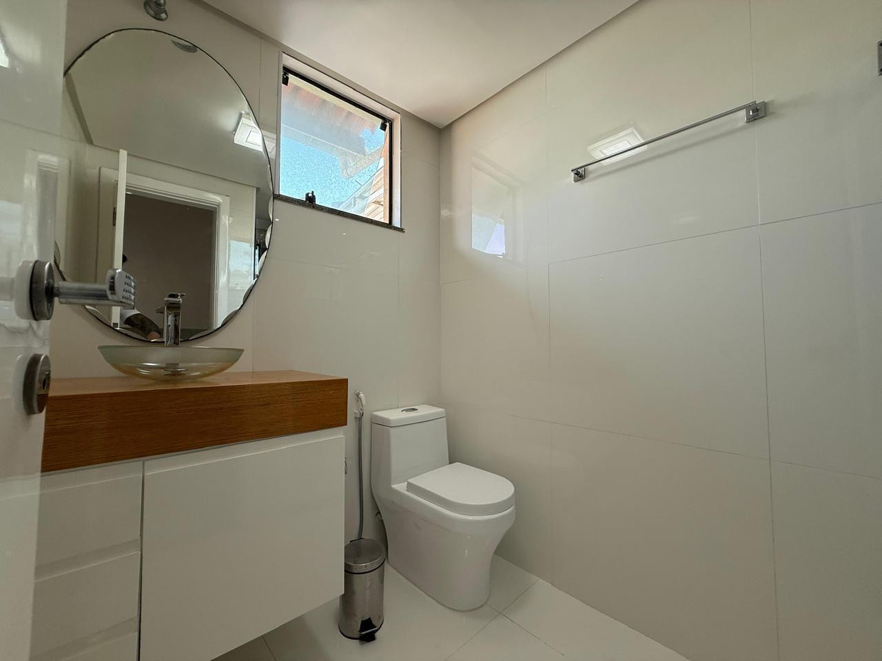 Imagens do imóveis CASA  Á Venda VILA LAURA