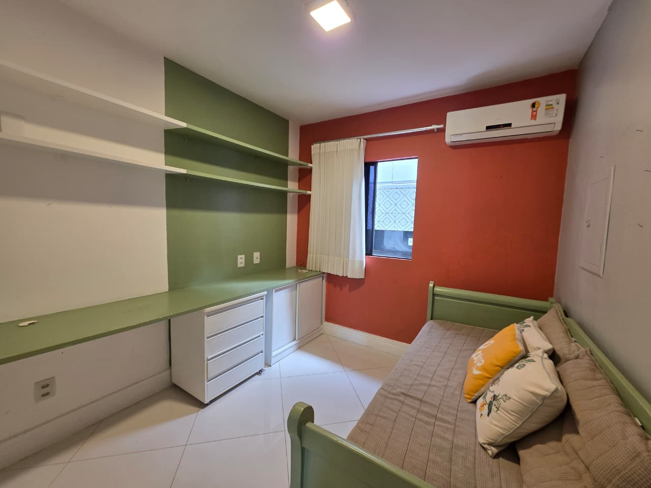 Imagens do imóveis Casa Em Condomínio À Venda Casa Duplex Em Piãta Salvador