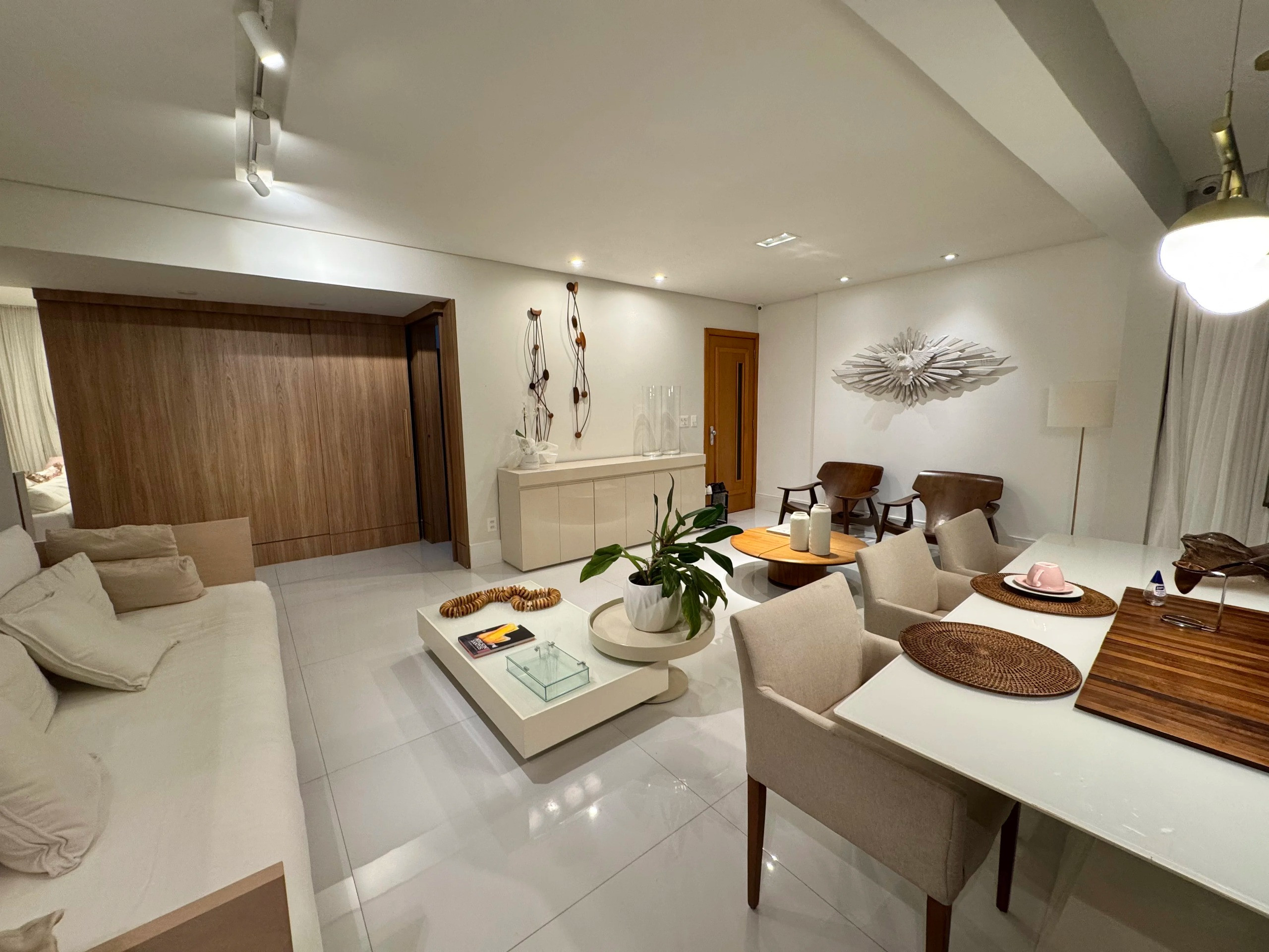 Imagens do imóveis Apartamento Á Venda na Pituba CONDOMÍNIO MANSÃO JARDIM IMPERIAL