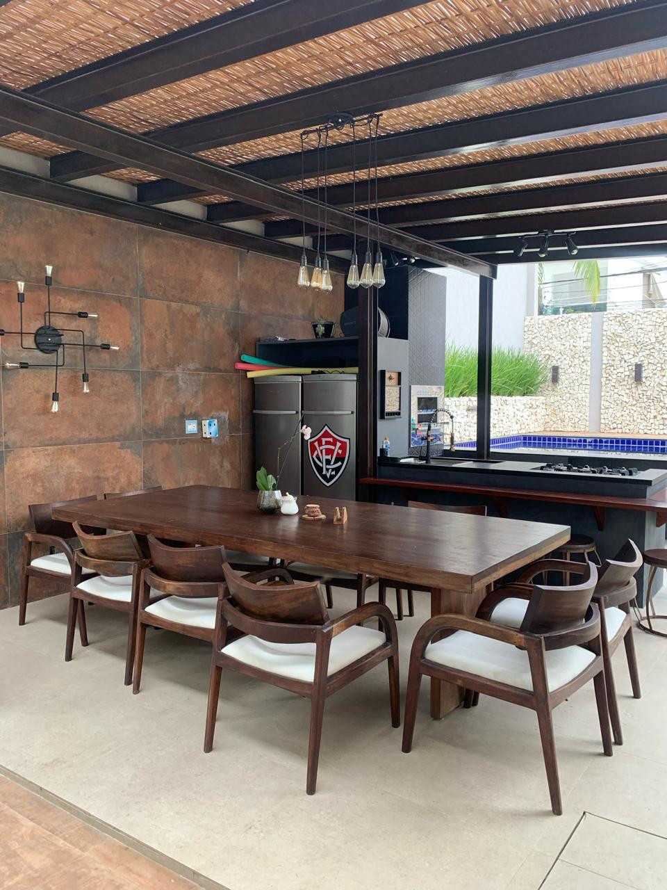 Imagens do imóveis Casa em Condomínio Á Venda no Condomínio Rua Solta