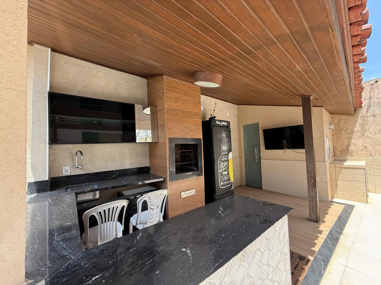 Imagens do imóveis CASA  Á Venda VILA LAURA