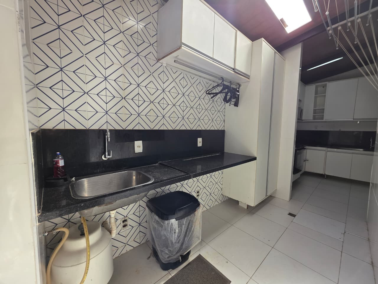 Imagens do imóveis Casa Em Condomínio À Venda Casa Duplex Em Piãta Salvador