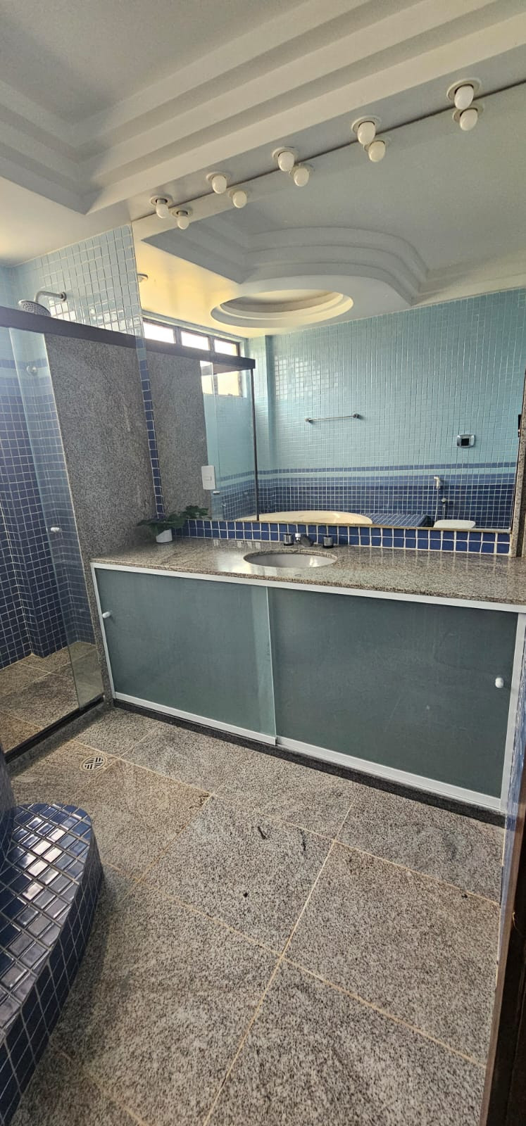 Imagens do imóveis Casa Á Venda em Piatã CONDOMÍNIO PARQUE COSTA VERDE