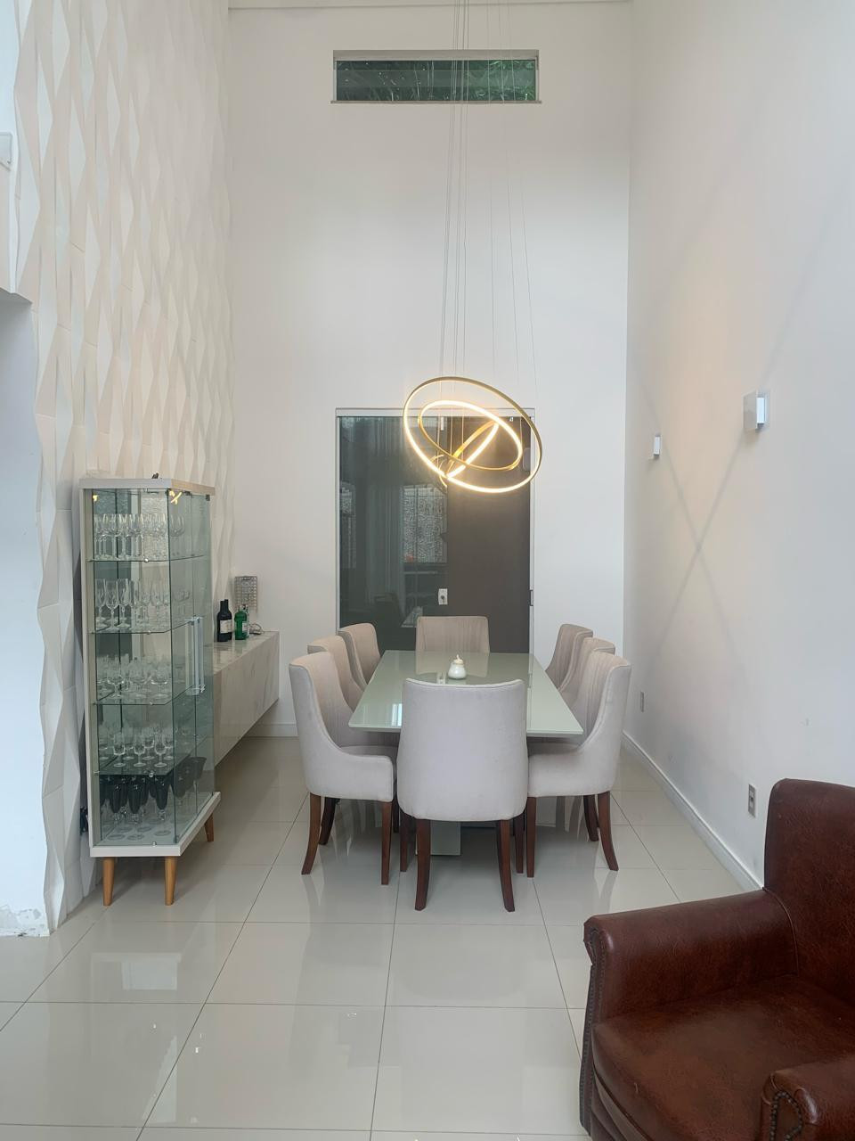 Imagens do imóveis Casa em Condomínio Á Venda no Condomínio Rua Solta