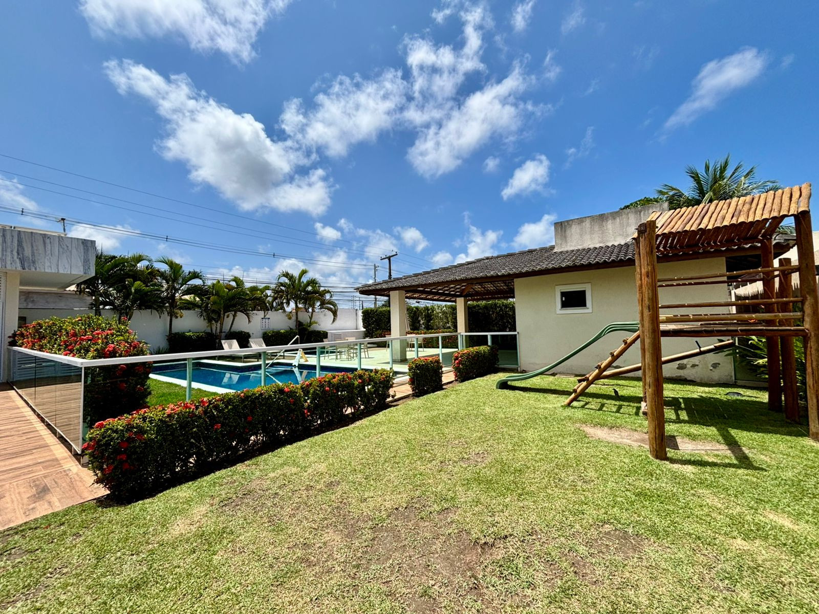 Imagens do imóveis CASA Á Venda EM BURAQUINHO