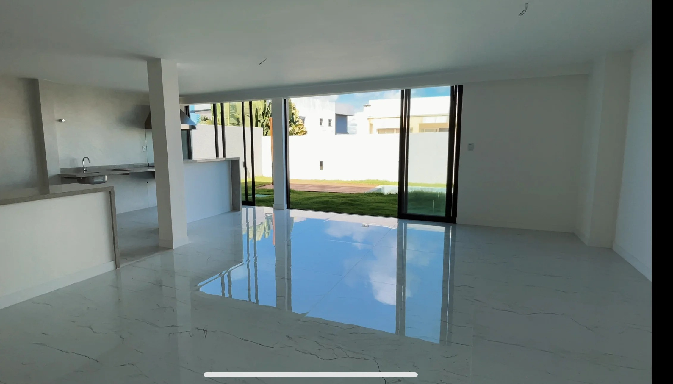 Imagens do imóveis Casa Á Venda em Camaçari ALPHAVILLE LITORAL NORTE II