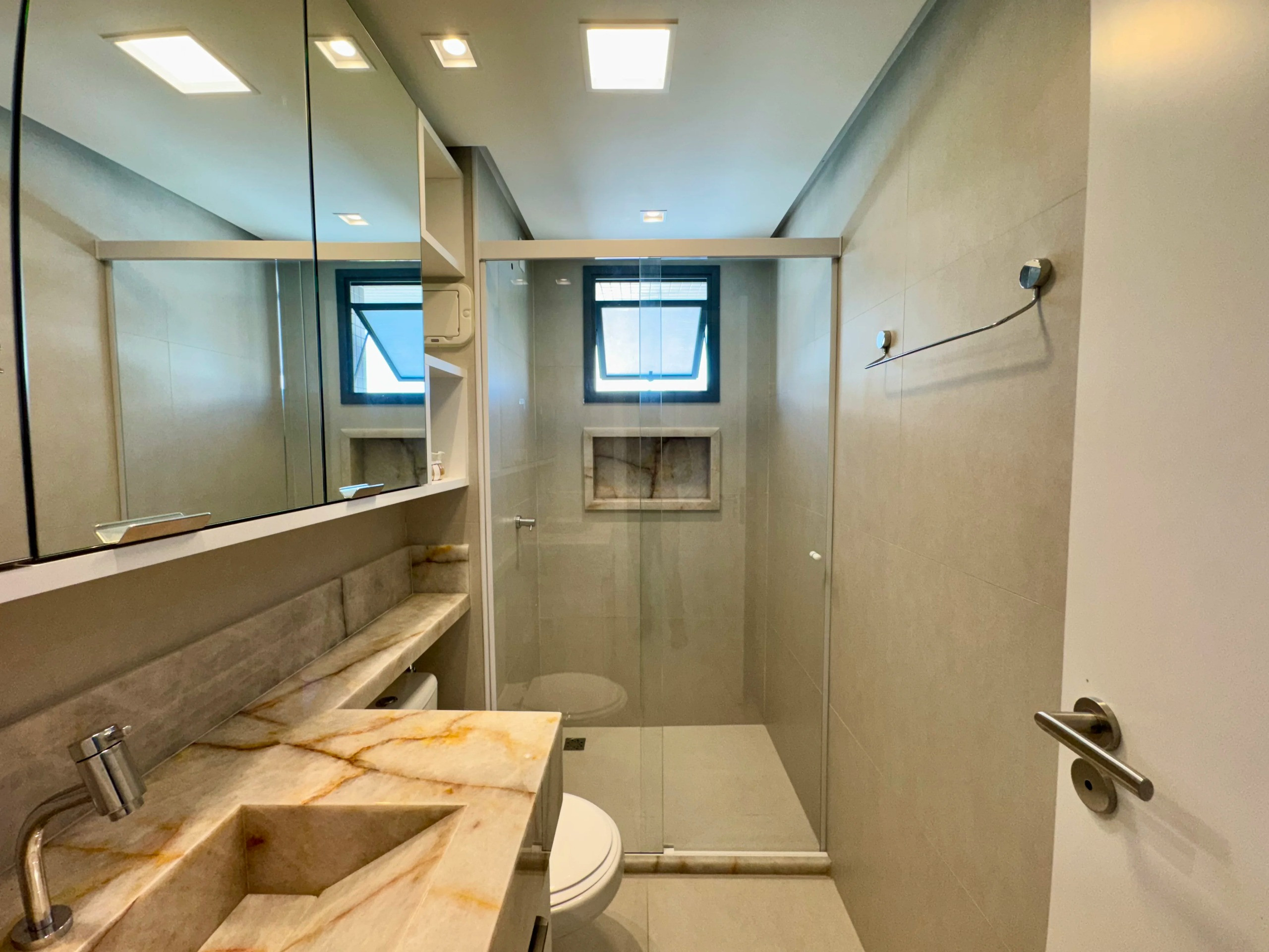 Imagens do imóveis CONDOMÍNIO BAUEN Alphaville Á Venda em Salvador