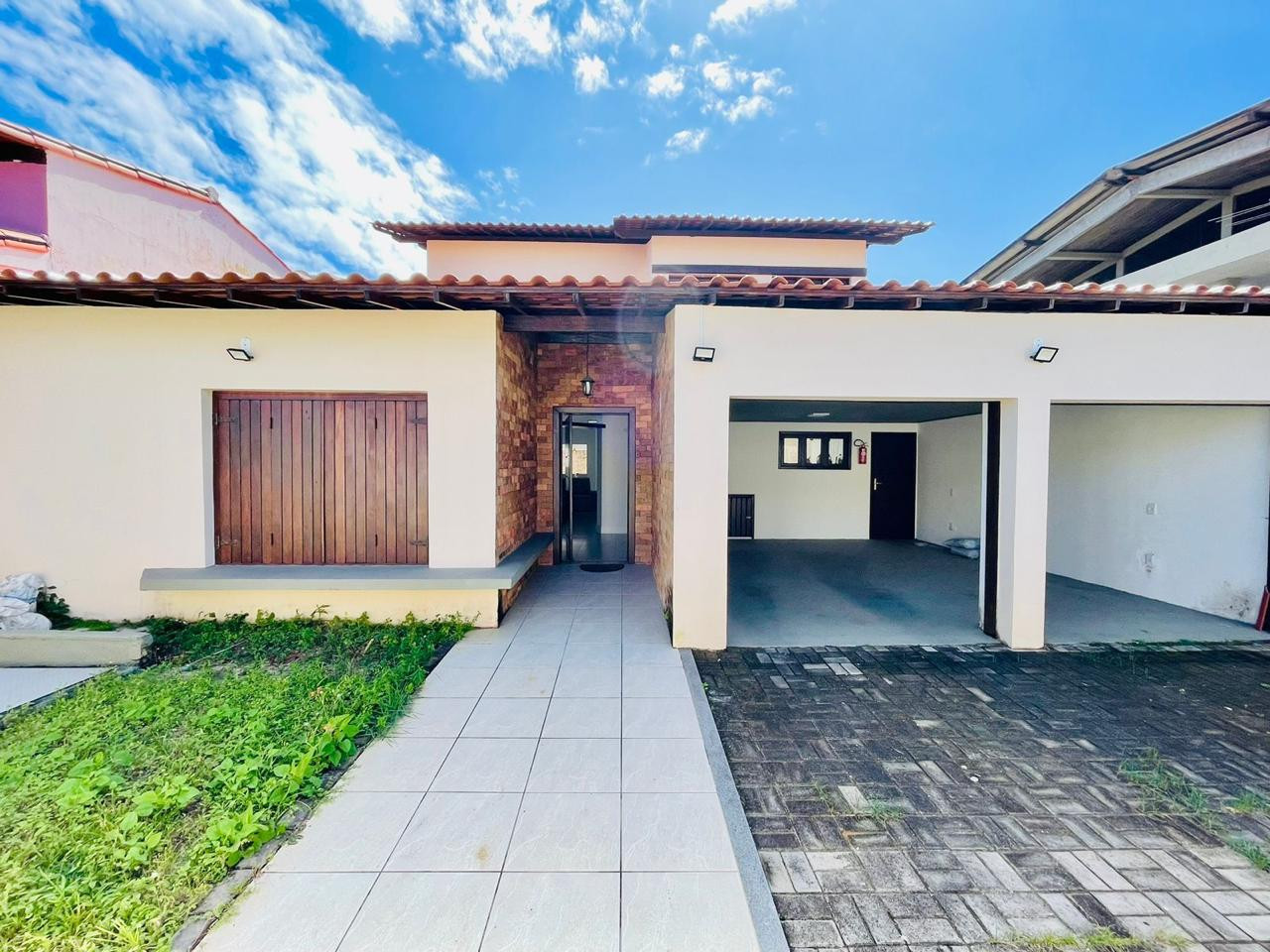 Imagens do imóveis Casa Á Venda Casa Em Itaigara Salvador