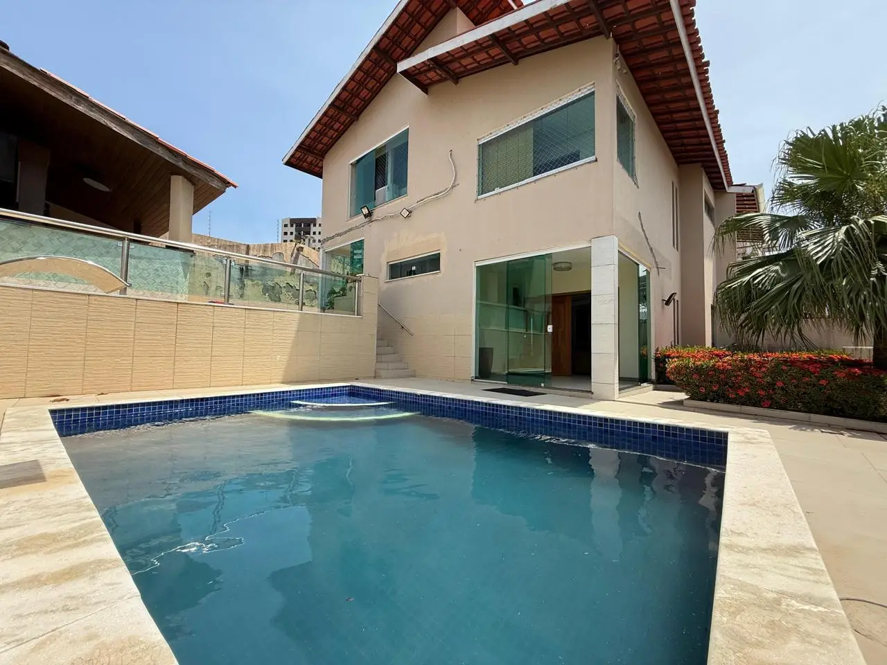 Imagens do imóveis CASA  Á Venda VILA LAURA