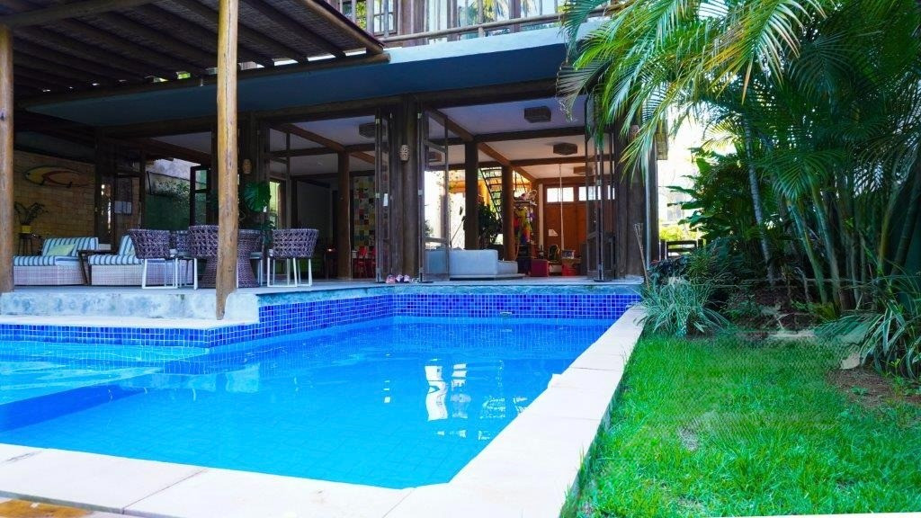 Imagens do imóveis Casa Á Venda em CONDOMÍNIO ALPHAVILLE II Salvador