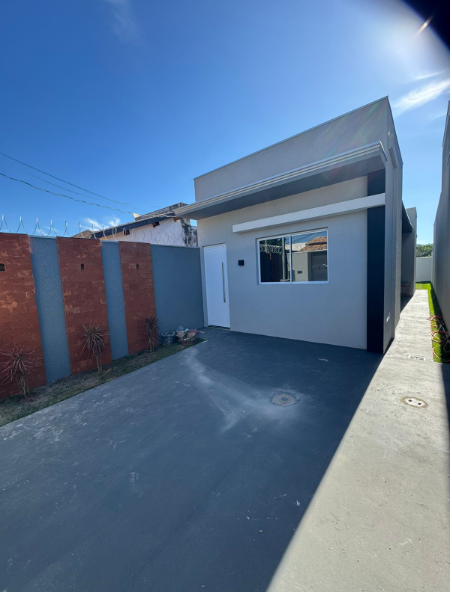 Imagens do imóveis Casa a venda com 2 suítes e espaço gourmet