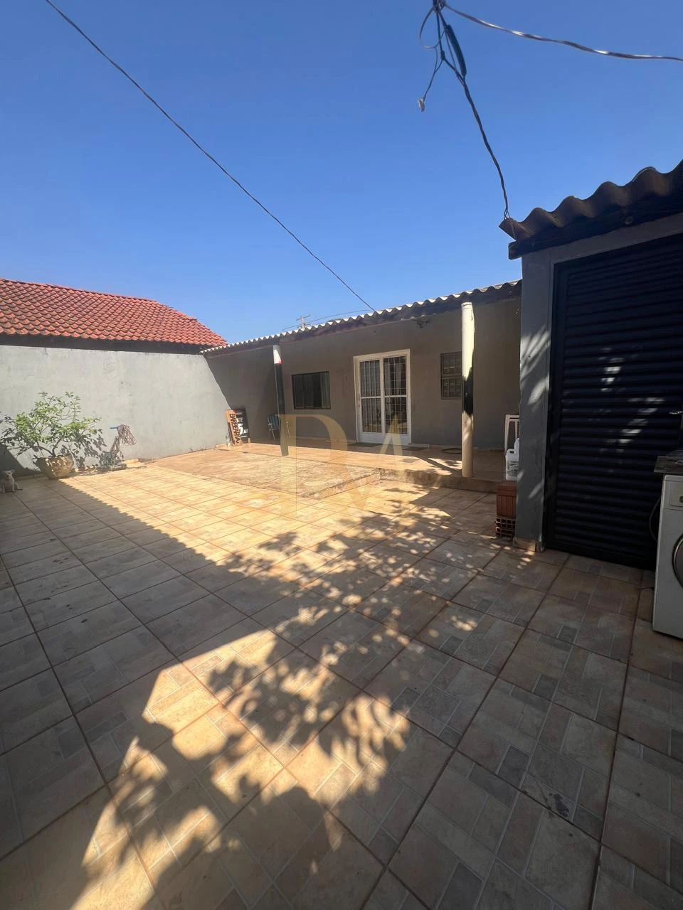 Imagens do imóveis IMOVEL A VENDA COM 03 QUARTOS E EDICULA NOS FUNDOS