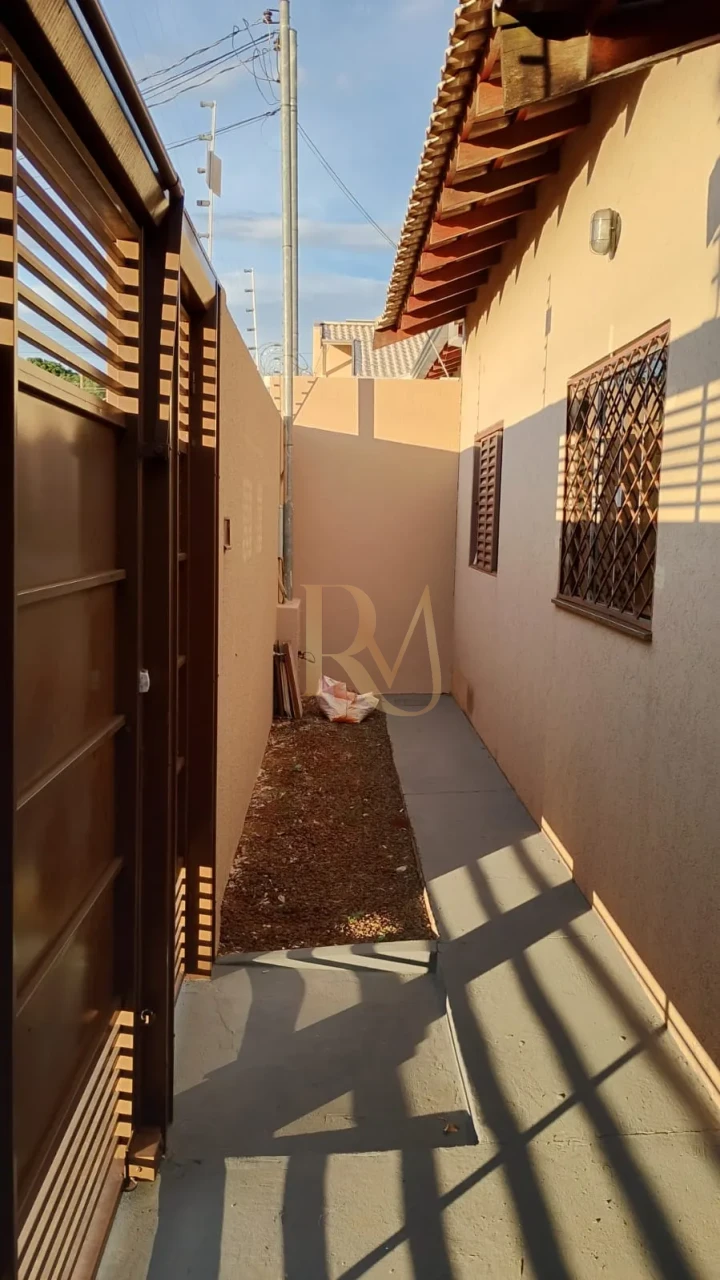 Imagens do imóveis IMOVEL A VENDA SANTO ANTONIO COM SUITE