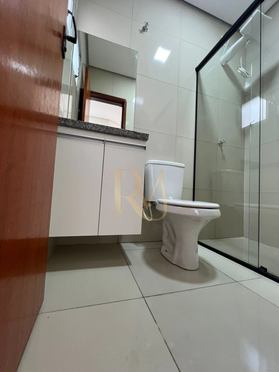 Imagens do imóveis Apartamento Térreo Flamingos - Oportunidade