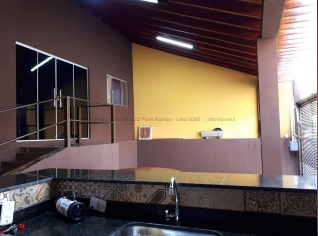 Imagens do imóveis Imóvel a venda com suíte e sala de tv
