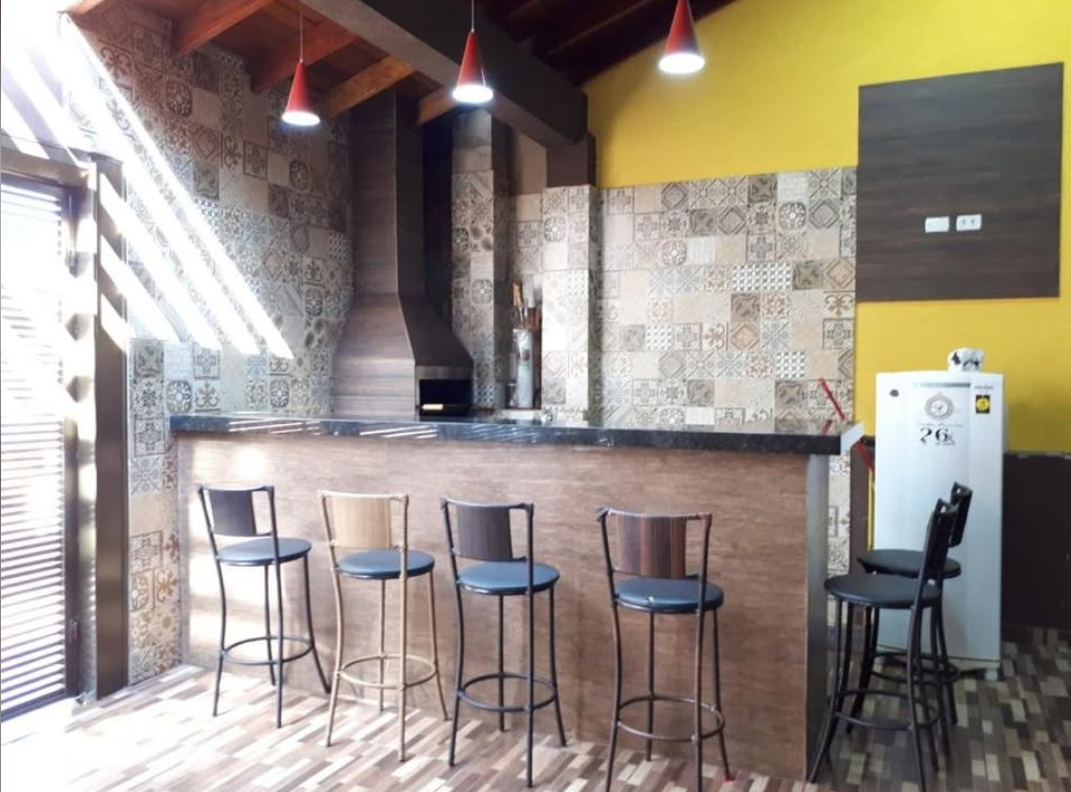 Imagens do imóveis Imóvel a venda com suíte e sala de tv