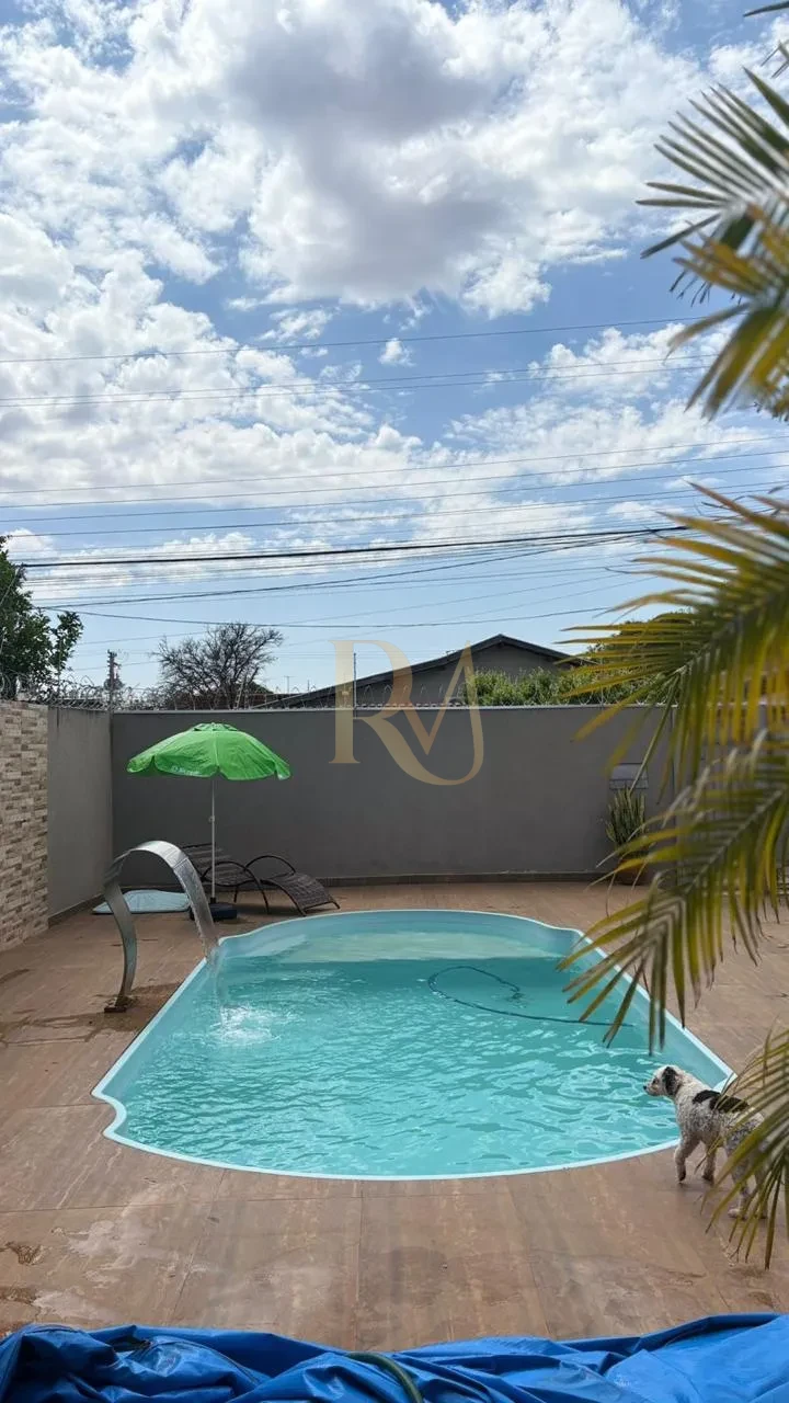 Imagens do imóveis IMOVEL BAIRRO PANAMA COM PISCINA