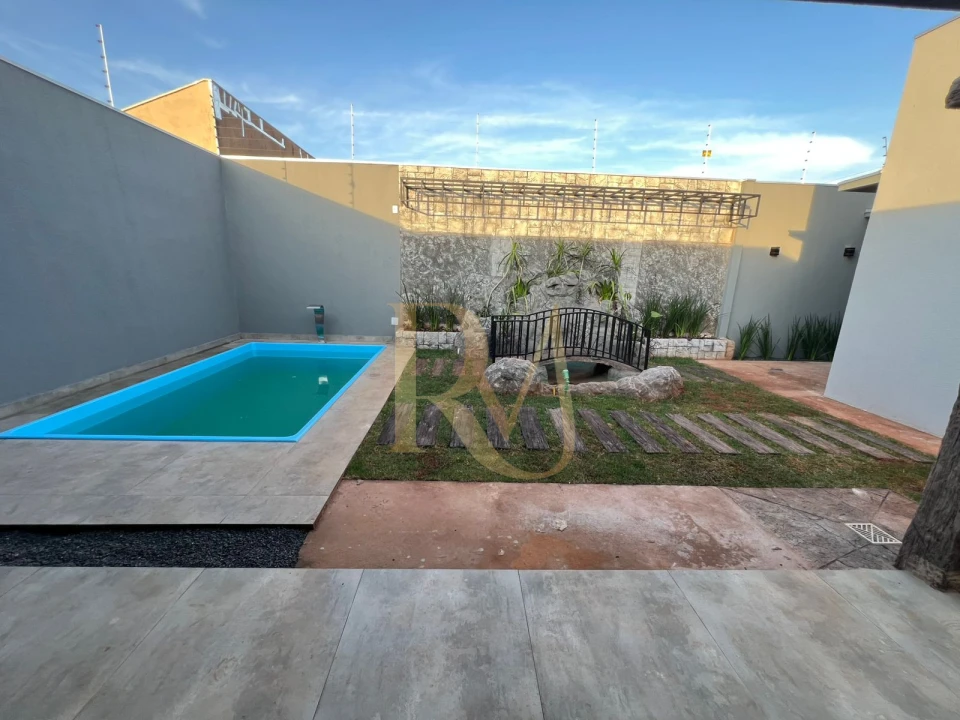 Imagens do imóveis Imóvel com piscina 2 quartos sendo 01 suíte