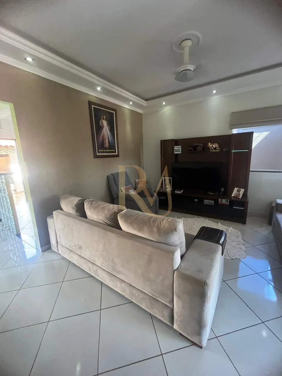 Imagens do imóveis Imovel a venda muito espacoso em media 480m2 de area