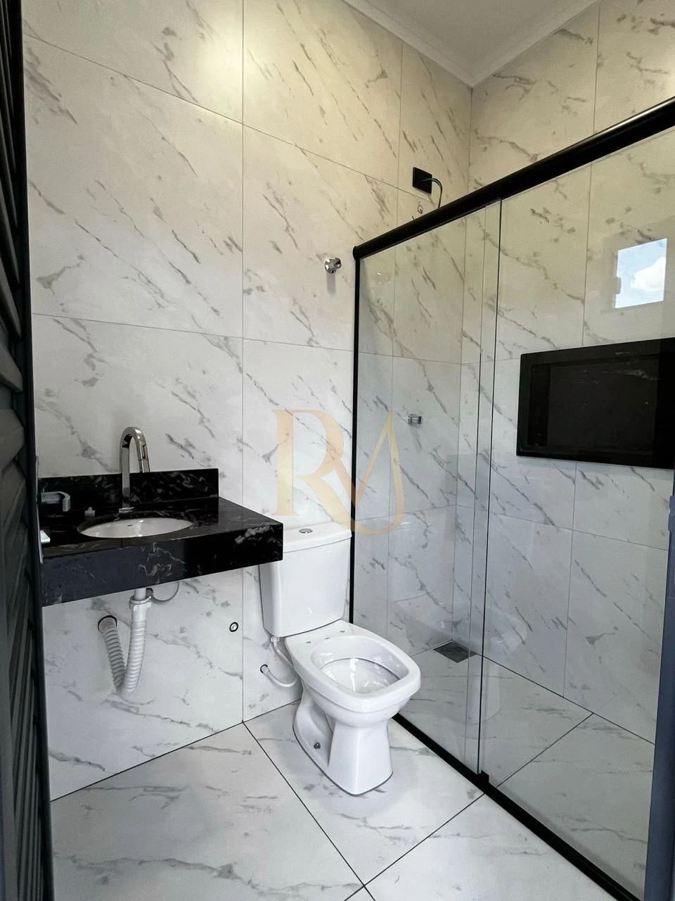 Imagens do imóveis Casa Alto Padrão com Piscina e Área Gourmet