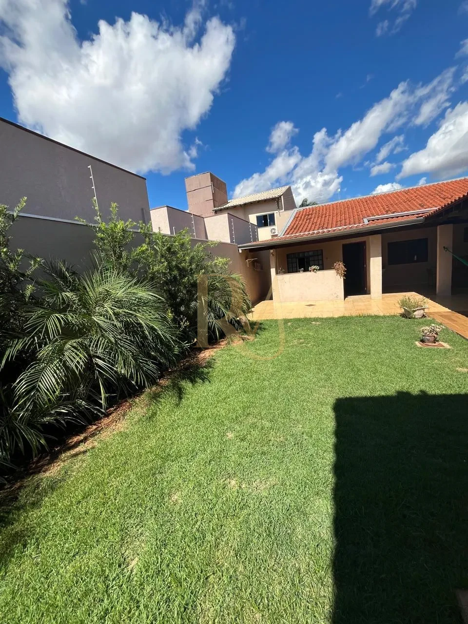 Imagens do imóveis Imovel a venda muito espacoso em media 480m2 de area