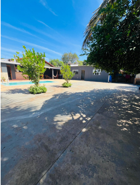 Imagens do imóveis imóvel com piscina e área gourmet