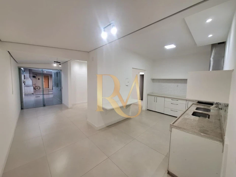 Imagens do imóveis Imóvel de esquina dupla aptidão- excelente localização