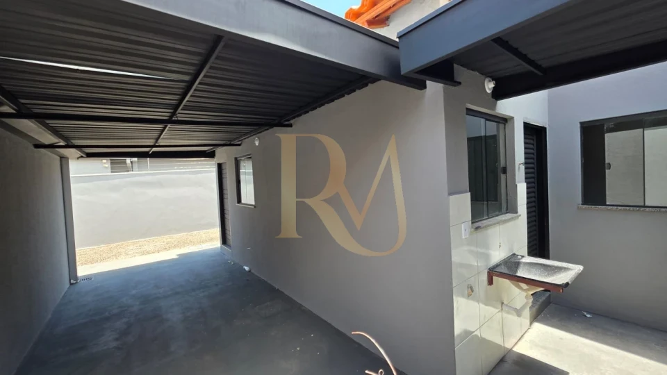 Imagens do imóveis CASA a Venda no Vila Nossa Senhora das Graças