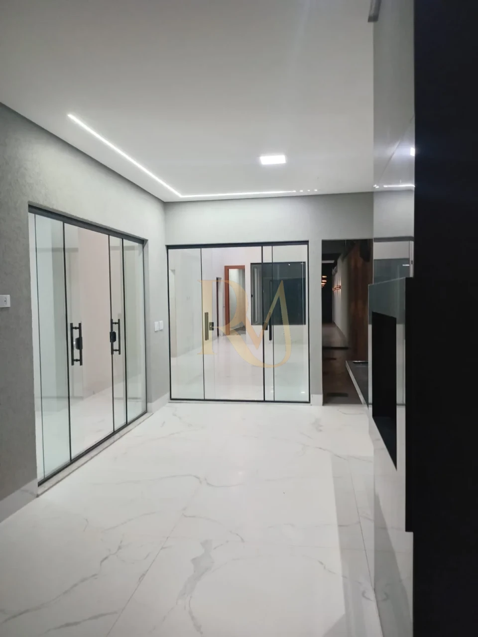 Imagens do imóveis IMOVEL RICO EM DETALHES RITA VIEIRA 3 SUITES