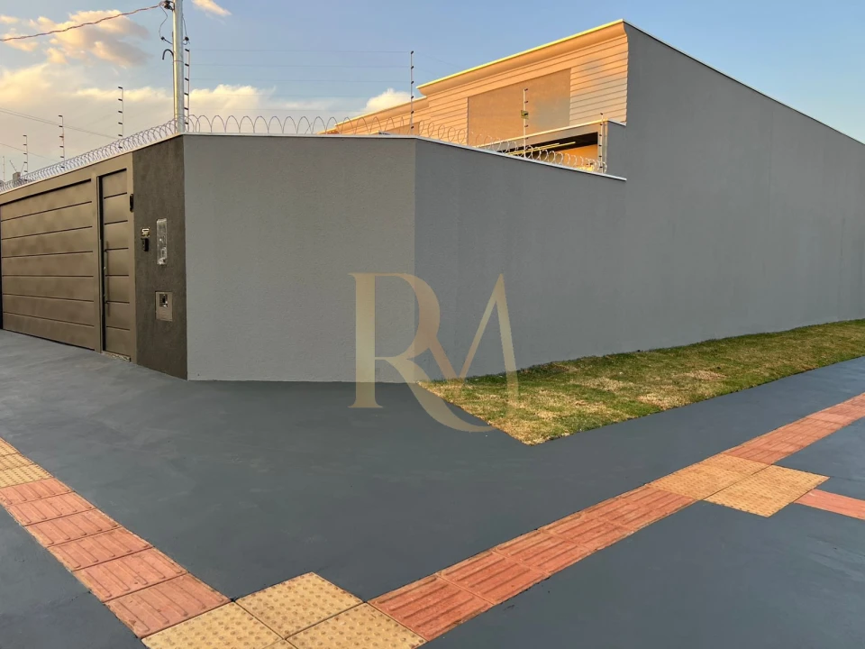 Imagens do imóveis Imóvel com Suíte, Área de Serviço Coberta e Garagem para 2 Veículos