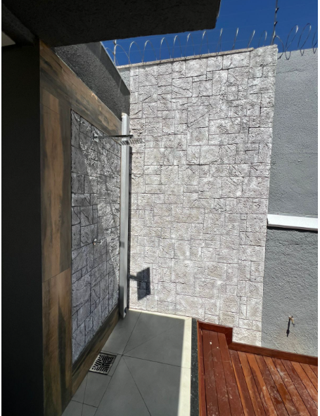 Imagens do imóveis Imóvel com suíte e área de laser, pronto para ser seu lar.