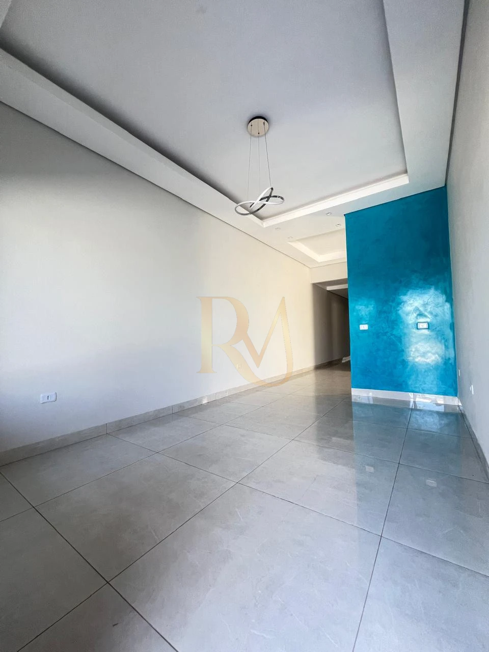 Imagens do imóveis CASA MODERNA COM AREA GOURMET NO FIGUEIRAS DO PARQUE