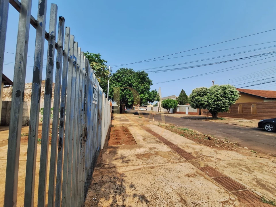 Imagens do imóveis Excelente localização - 456 m2 de área total
